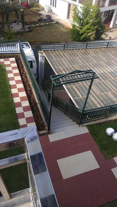 Sky Blue Resort อูตี ภายนอก รูปภาพ