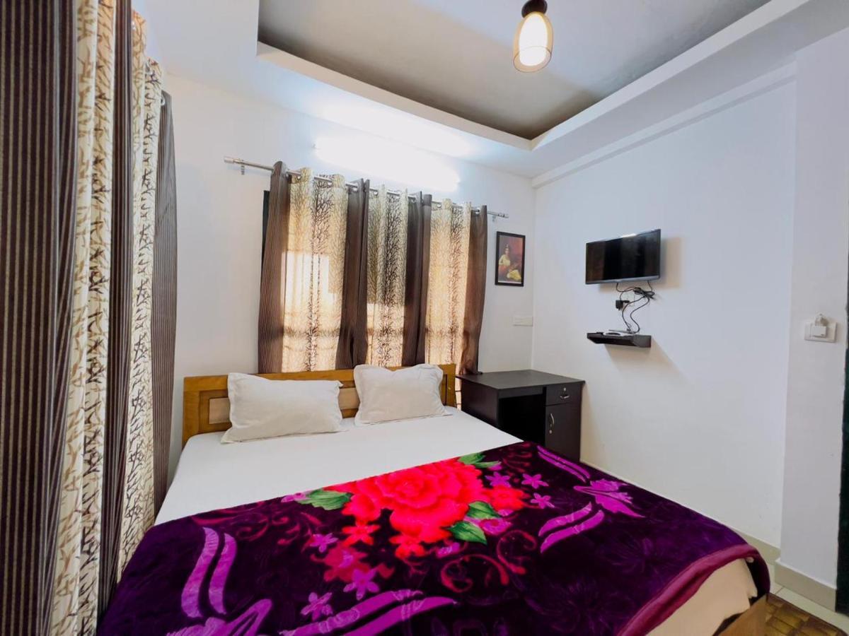 Sky Blue Resort อูตี ภายนอก รูปภาพ
